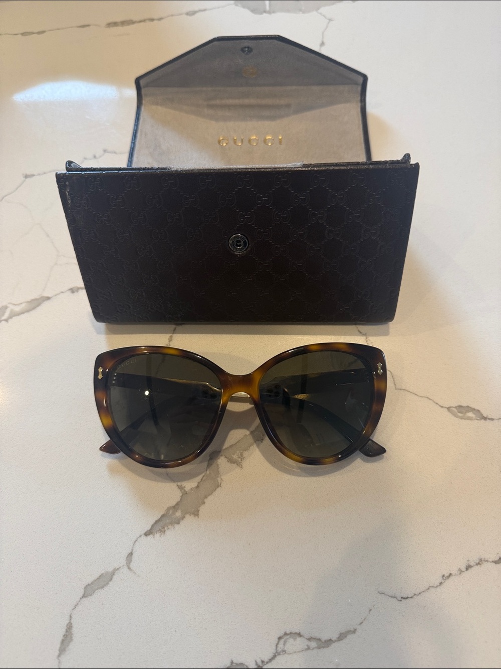 Gucci Women's Tortoiseshell Sunglasses with Dark Lenses